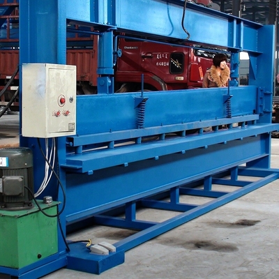Rolo automático que forma a máquina de dobra 380v de aço hidráulica 6 medidores