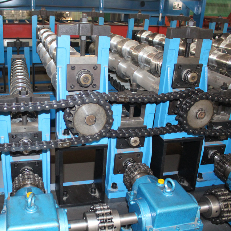 2024 Novo 380V 60Hz 3Ph Dupla Camada Roof Roll Forming Machine 840 Trapezoidal e 836