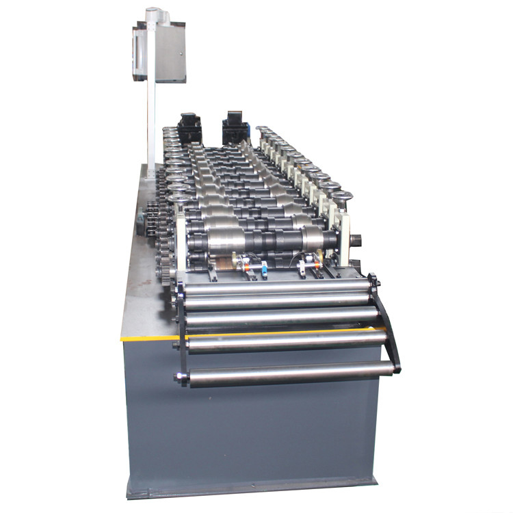 Parafuso prisioneiro de aço do calibre leve principal dobro e rolo da trilha que forma a máquina 10-25m /Min