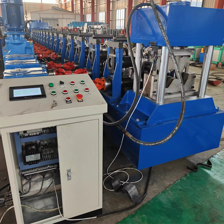 HRC58-62 Coberto de Cromo Máquina de Formação de Rolos de Guarda Rodoviária 11kw 5.5kw Controle PLC