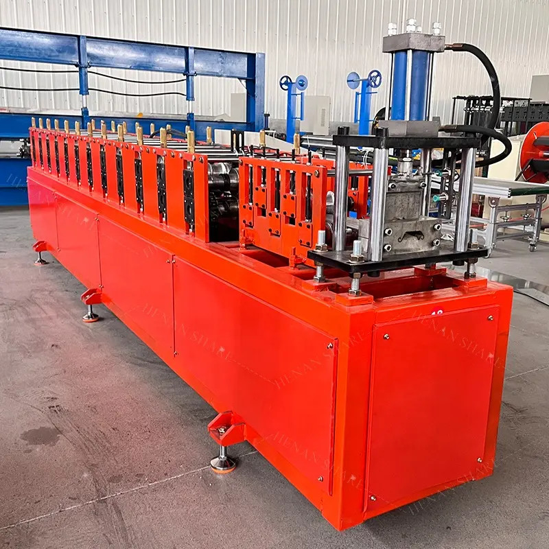 Máquina de fabricação de persianas de rolos de metal / persiana de rolos Estrutura de portas de aço rolos de ardósia