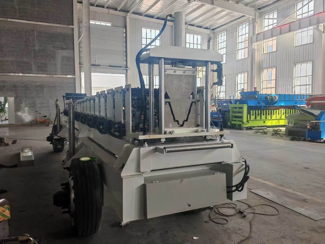 Portable Greenhouse Planting Trough Forming Machine with Hydraulic Motor 5.5KW 380V/50Hz/3Phase and 45# Steel Shaft