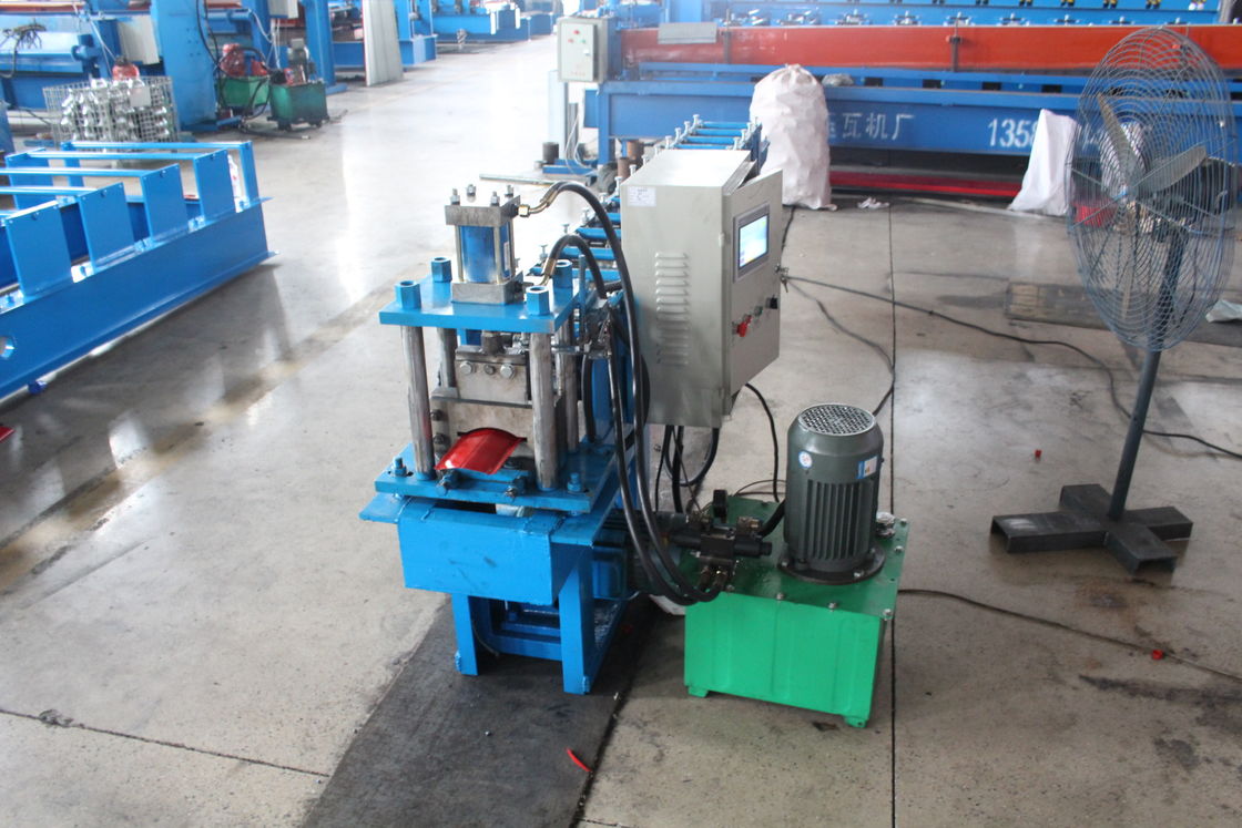 rolo de aço da cerca da cor 3KW que forma a máquina 0.3-0.6MM eficiência elevada de 14 fileiras