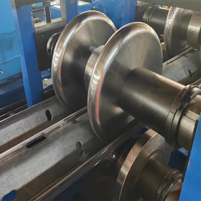 11kw 5.5kw GI Highway Guardrail Roll Forming Machine Cr12Mov Material da lâmina de corte