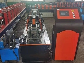 Rolo da veneziana do obturador do rolo que forma a máquina com projeto de gravação personalizado