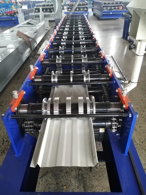 Rolo do painel do telhado de Selflock que forma o corte hidráulico do controle do PLC da máquina
