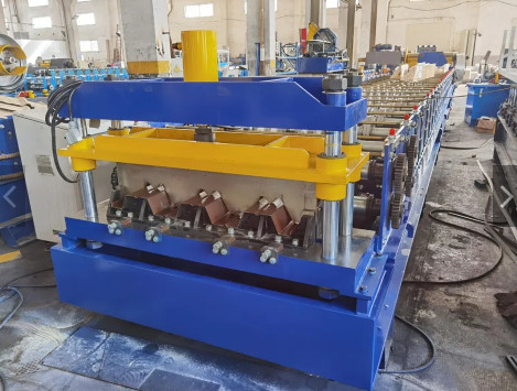 Máquina formadora de rolos de piso de metal de controle PLC automática