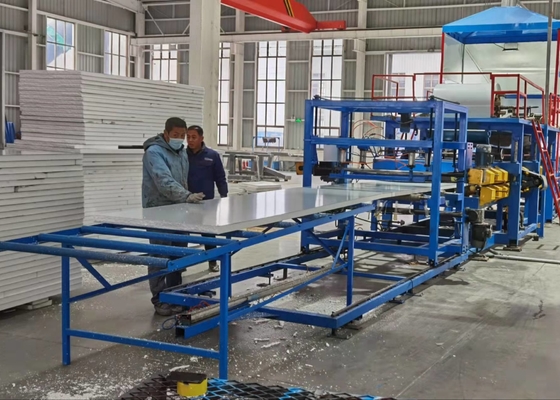 30-300 mm Espessura Eps Painel Sandwich de lã de rocha Linha de produtos para painéis de parede de armazenamento a frio