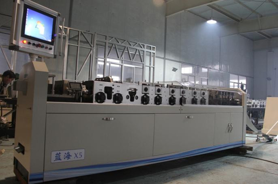 9 Rollers Stud And Track Roll Forming Machine Poderosa Ajustável