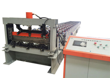 Rolo da plataforma de assoalho do metal que forma o friso automático do controle do PLC da máquina 4Kw