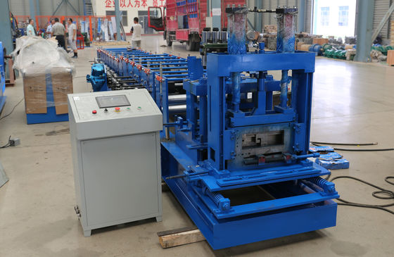 Rolo hidráulico do Purlin do corte 380v CZ que forma a máquina automática