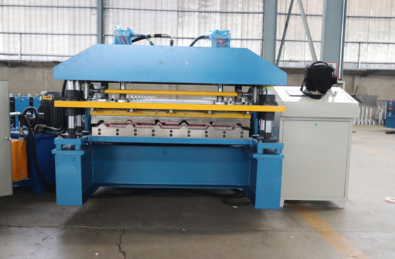Rolo da telha de telhado do trapézio 840 do PL que forma o sistema hidráulico do controle do Plc da máquina